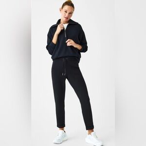 Spanx AirEssentials Black Tapered Pant, size XL